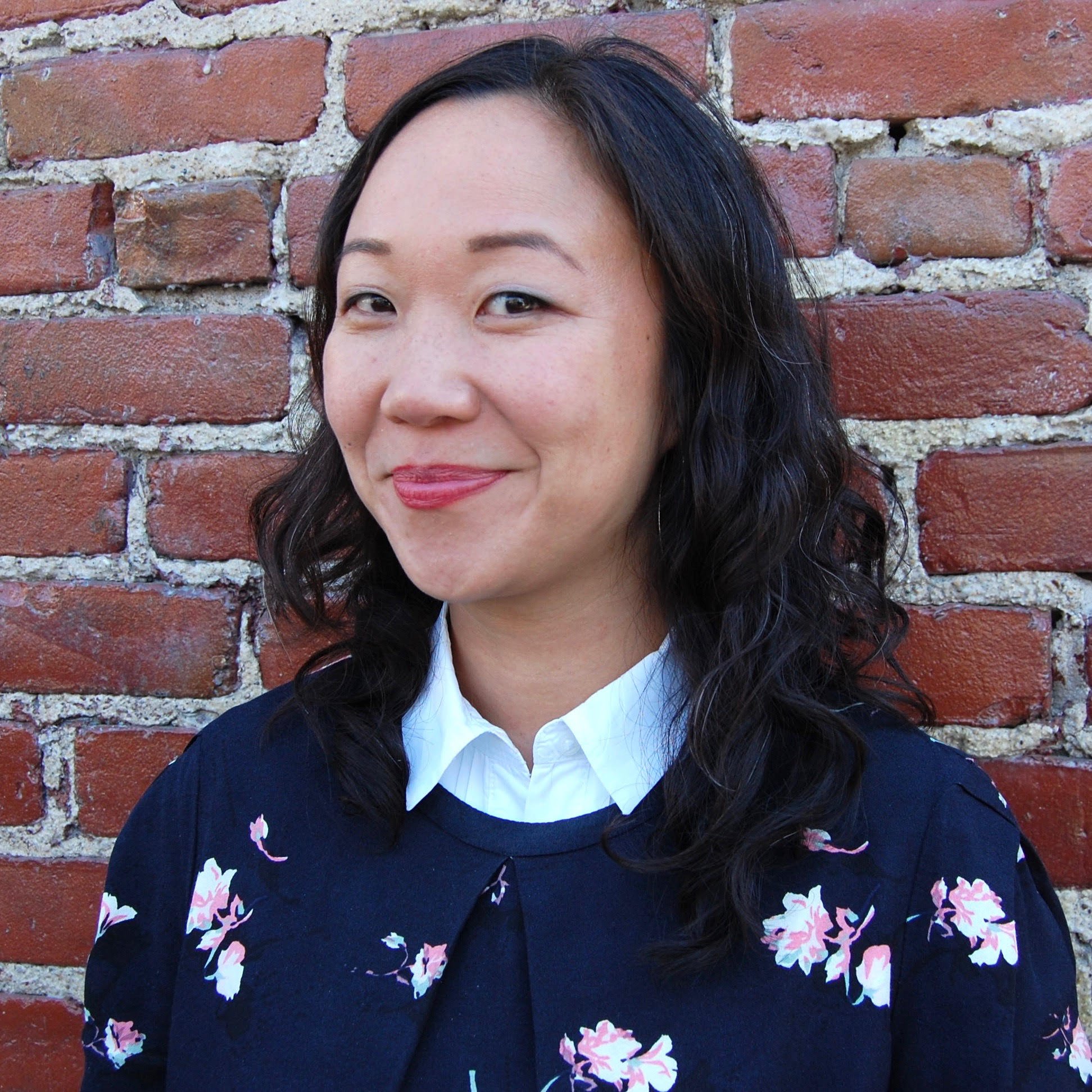Joann headshot